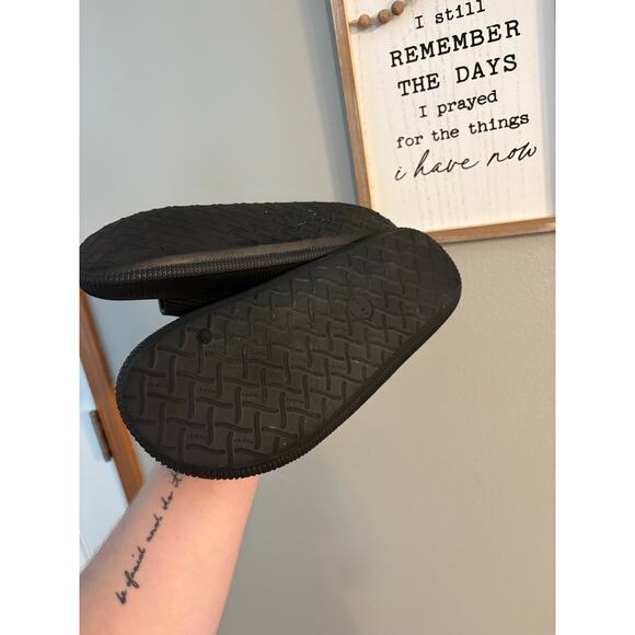 Hyper cloud slides Men’s Size 11 - Picture 3 of 4